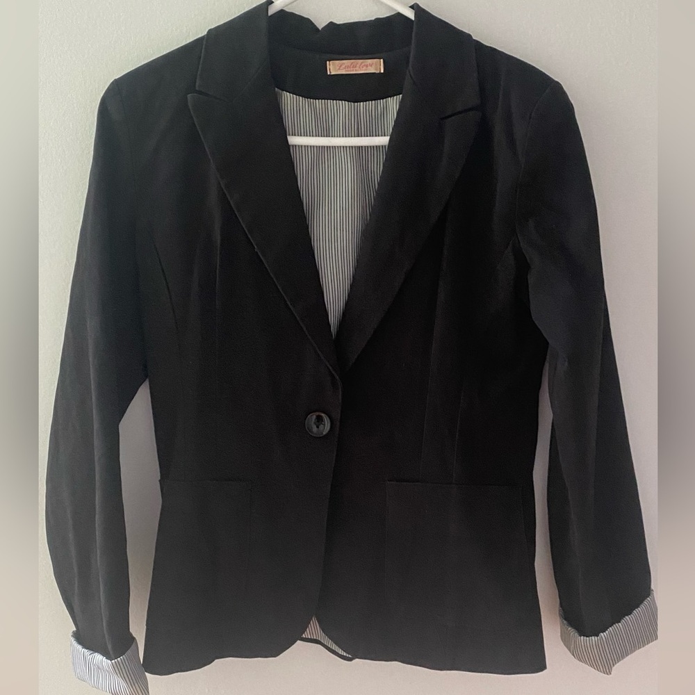 Lulu Love blazer